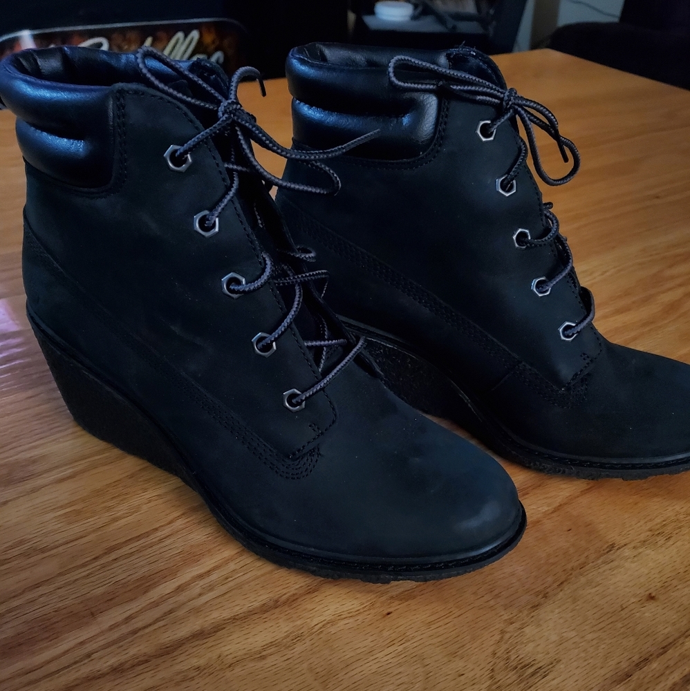 Timberland wedge booties